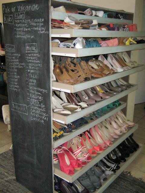 http://cprman.co.za/wp-content/uploads/2017/05/Shoe-storage-unit.jpg